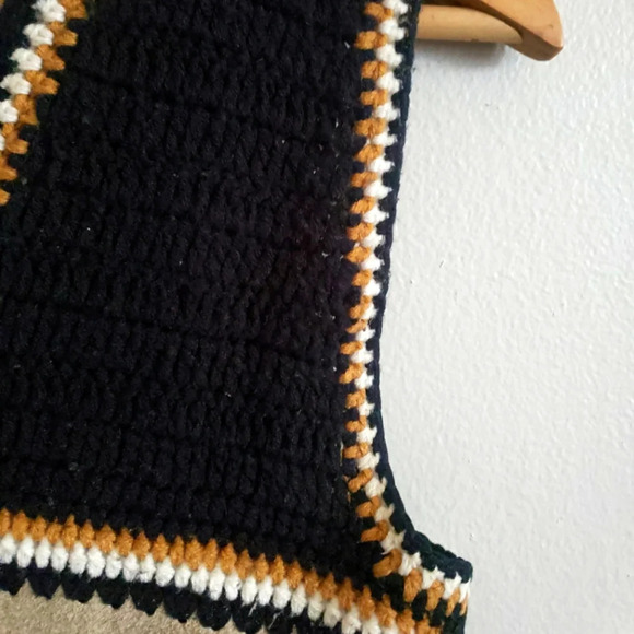 Aware Vest Women's Large Vintage Leather Knit Black/Beige Crochet Sweater - Picture 3 of 7